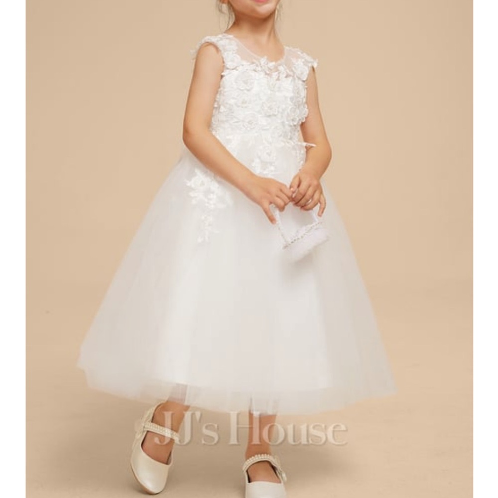 Chic Ivory Lace Kids Formal Dress